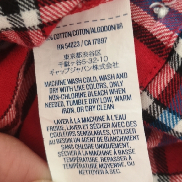 Old Navy Boys Long Sleeve Shirt; 6-12 Months - Picture 4 of 4